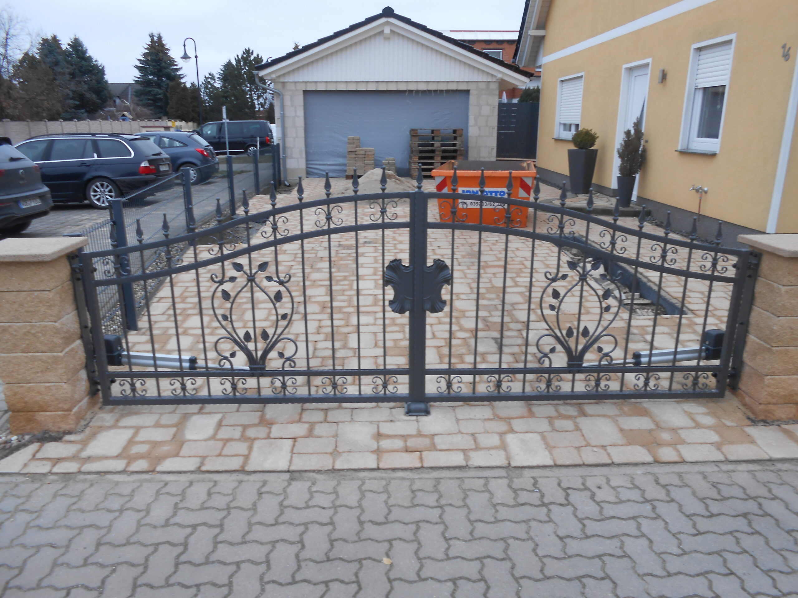 Metallzaun Referenz METALLZAUNE-BMZ-0030 – Zaunbau von BMZ Zaun